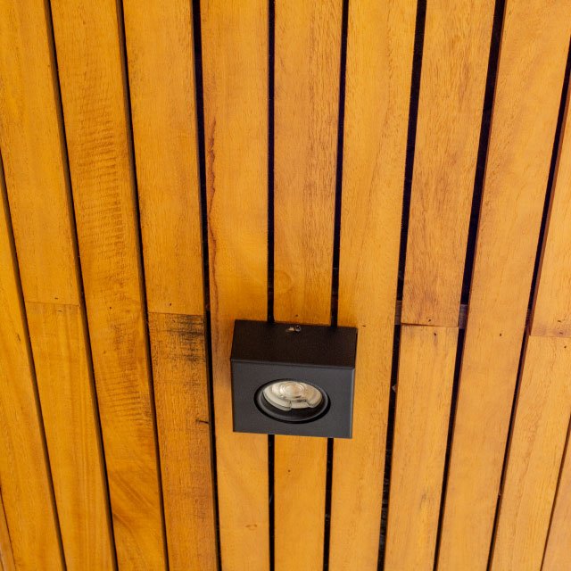 cielorraso-madera-lisotnes-kiri-revestimiento (3)