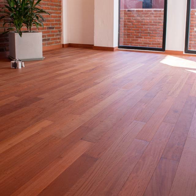 piso-entablonado-prefinished-eucalipto-rostrata-oficina-rolon (10)